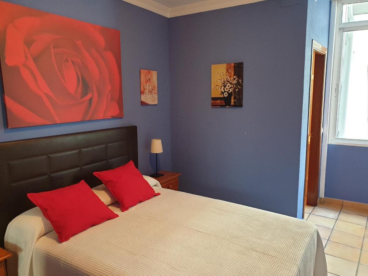 Apartamentos Dana Sol Madrid Bagian luar foto
