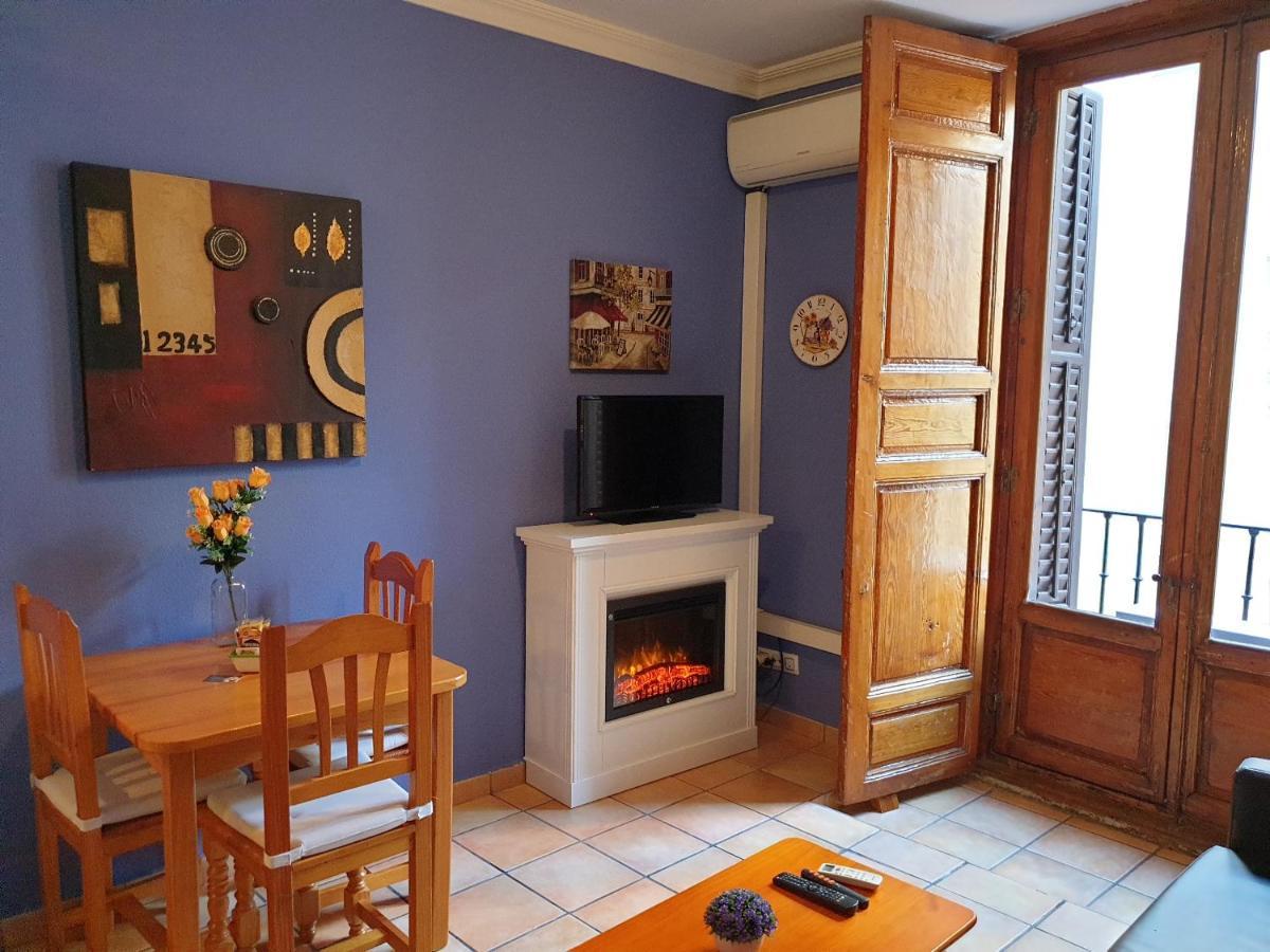 Apartamentos Dana Sol Madrid Bagian luar foto