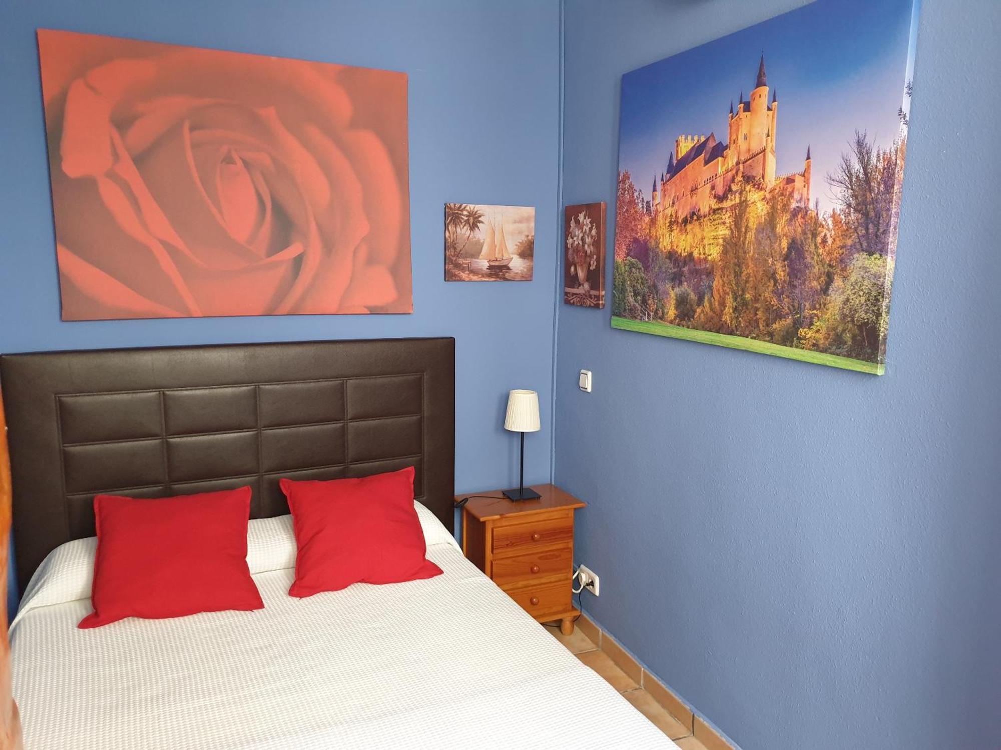 Apartamentos Dana Sol Madrid Bagian luar foto
