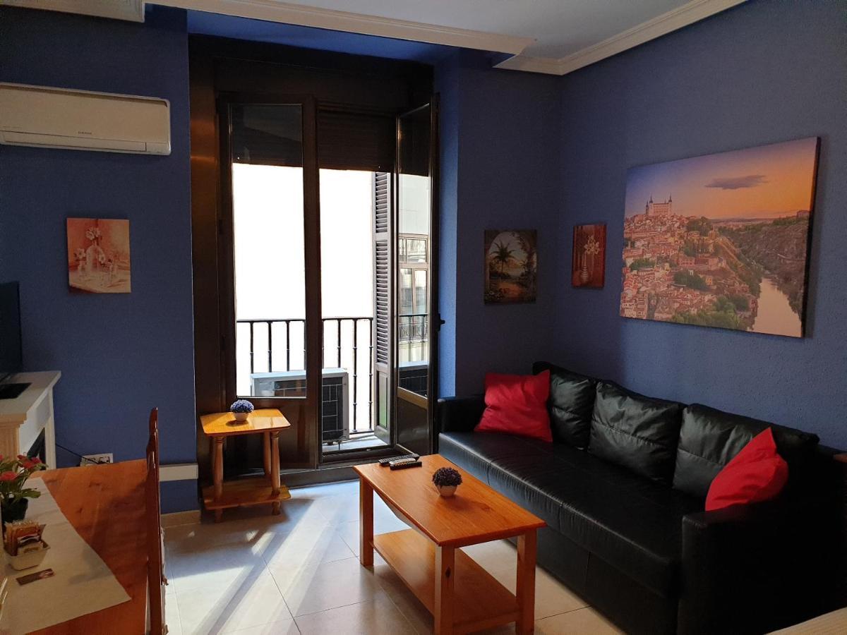 Apartamentos Dana Sol Madrid Bagian luar foto