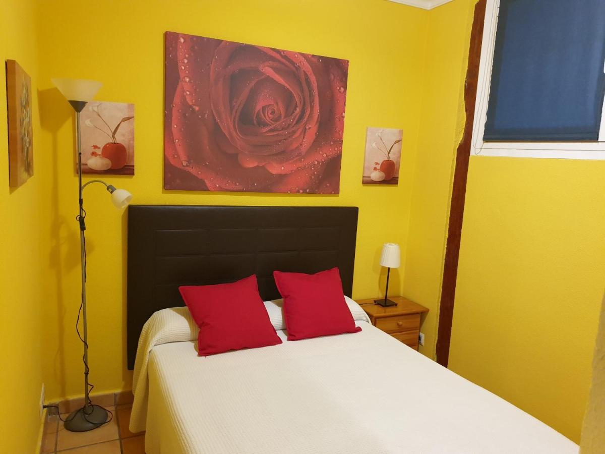 Apartamentos Dana Sol Madrid Bagian luar foto