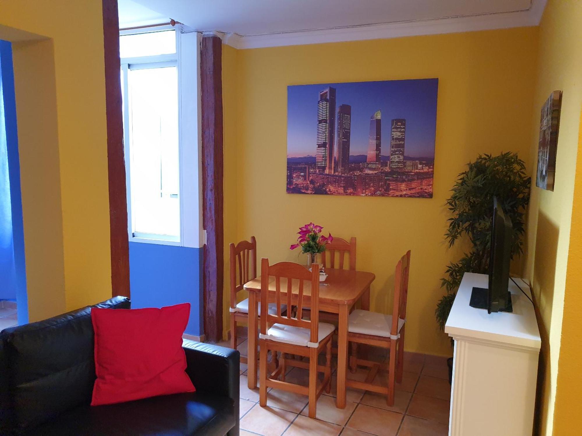 Apartamentos Dana Sol Madrid Bagian luar foto